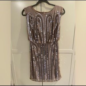Adrianna Papell neutral dress with sequins Size 2